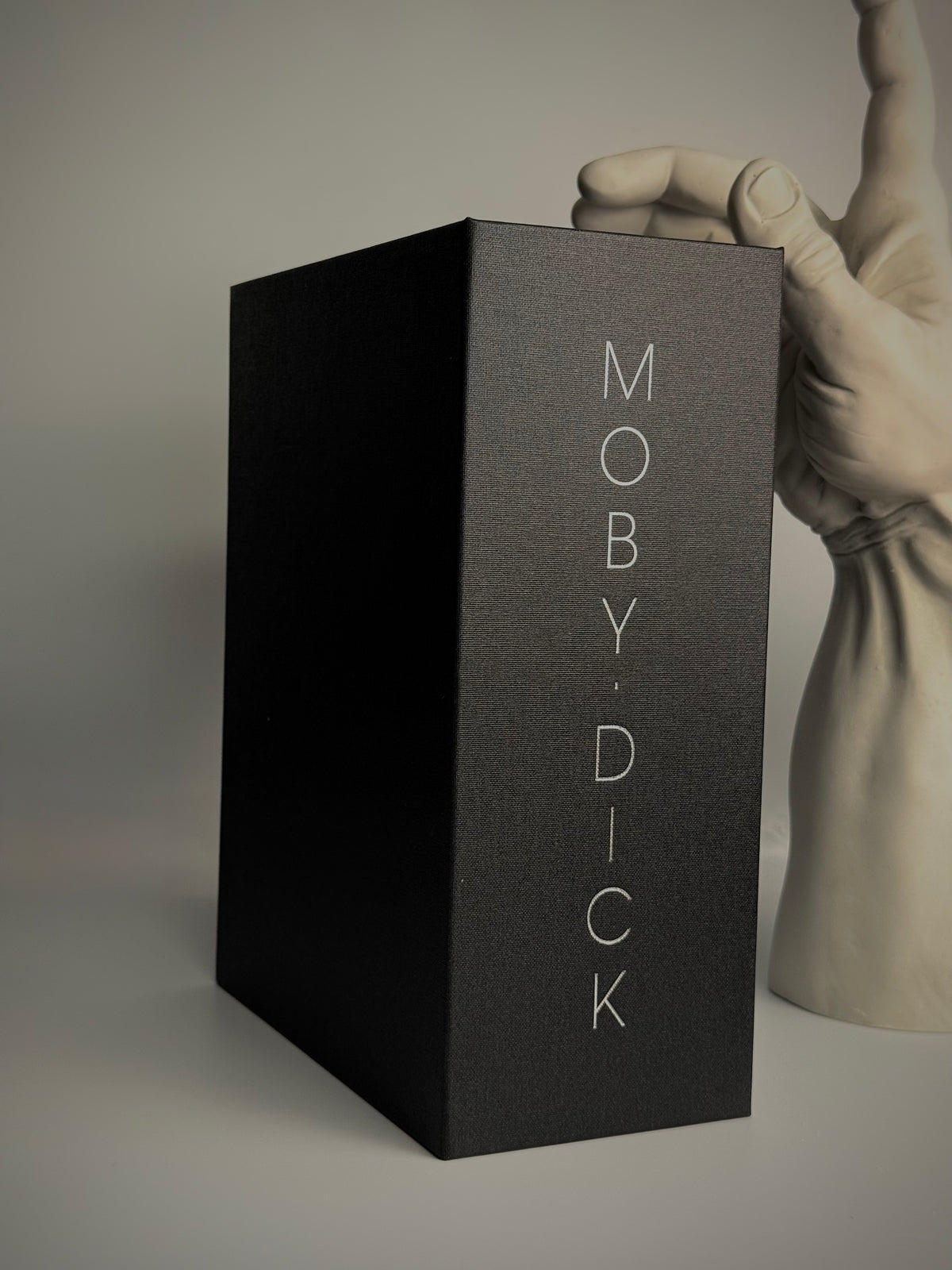 Moby-Dick - Herman Melville
The Folio Society, London, 2009 Rockwell Kent Illustrations | Limited to 1,750 Copies | Number 23