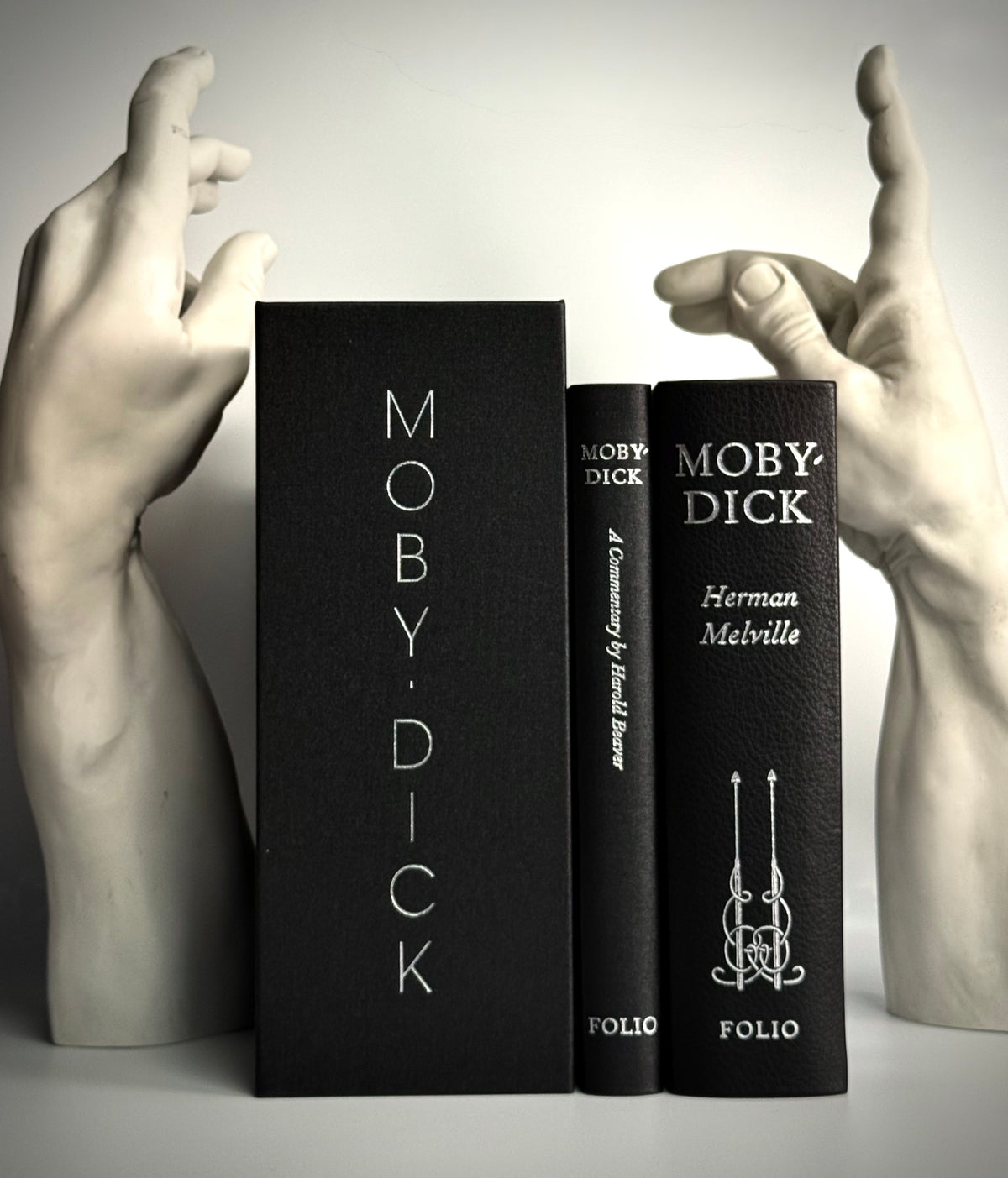 Moby-Dick - Herman Melville
The Folio Society, London, 2009 Rockwell Kent Illustrations | Limited to 1,750 Copies | Number 23