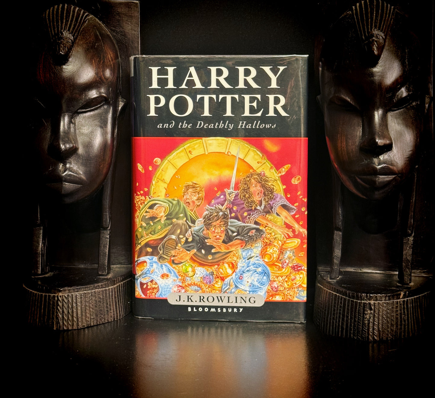 Harry Potter and the Deathly Hallows – UK First Edition (Bloomsbury)
by J. K. Rowling